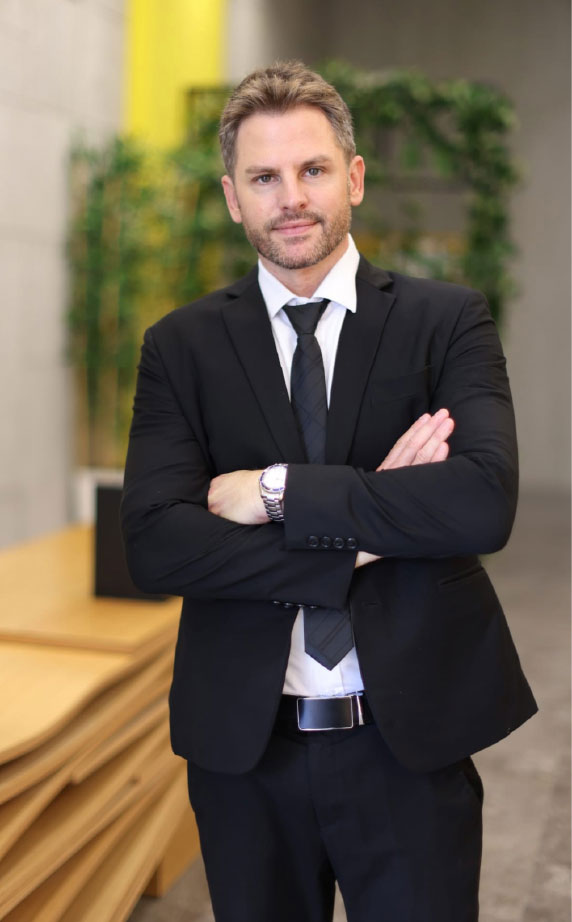 עו״ד ליאור אשכנזי